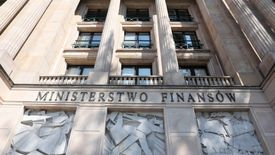Afera VAT w resorcie finansów zatacza coraz szersze kręgi. Wychodzą na jaw nowe fakty