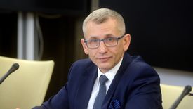 W czwartek zostało zorganizowane wspólne posiedzenie senackich komisji zdrowia i ustawodawczej. Przewodniczącym tej drugiej jest Krzysztof Kwiatkowski.