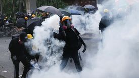 Hongkong. Protestujący po raz kolejny starli się z policją