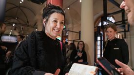 Olga Tokarczuk we wtorek odbierze literacką nagrodę Nobla