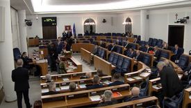 Senat ma poprawki do ustawy o "trzynastkach".