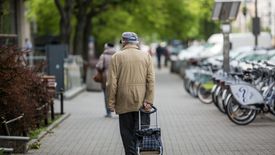 Emerytura stażowa oznacza niższe świadczenie w przyszłości
