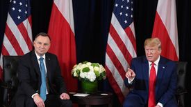 Wybory 2020. Były ambasador USA krytykuje wizytę Andrzeja Dudy w USA