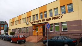 Polacy nie szturmują jeszcze urzędów pracy, ale może się to zmienić