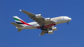 Emirates zaskoczyły lotniczych ekspertów.