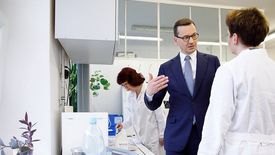 Morawiecki chce ozonować karty do głosowania. Skuteczność tej metody nie jest potwierdzona.