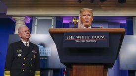 Donald Trump rozważa wstrzymanie importu ropy z Arabii Saudyjskiej.