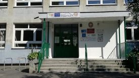 Według naukowców z ICM na UW drzwi szkół mogą się zamknąć przed uczniami nawet po dwóch tygodniach nauki.