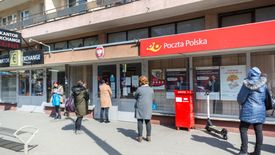Według Kancelarii Sejmu, wyłączonych z użytku jest ponad 200 placówek pocztowych