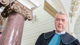 - Timing zatrzymania jest odpowiedni - mówi Giertych