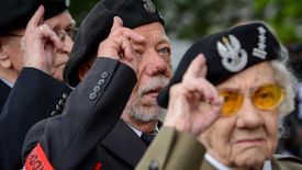 Przy życiu pozostało ok. 2 tysięcy powstańców z 1944 r.