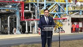 Daniel Obajtek zapewnia, że dzięki inwestycji Polska stanie się eksporterem produtów petrochemicznych