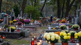 Blisko połowa parafii od razu wskazuje koszty pogrzebu. Część o takich sprawach nie chce rozmawiać przez telefon