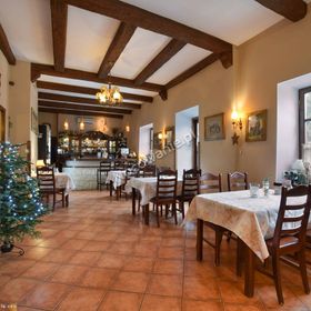 Pensjonat i Restauracja Pod Wietrzną Górą