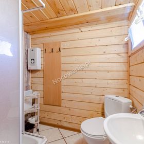 Pokoje gościnne i domki Karolinka