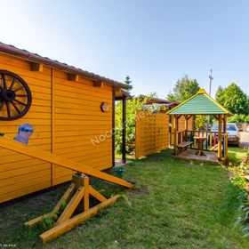 Bebe Domki- Liliowy Zakątek 