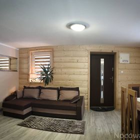 APARTAMENT U BRONKA I DOMKI CAŁOROCZNE 