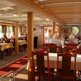 MS Classic Lady - statek hotelowy