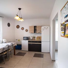 Ostoja Wypoczynku Dom, Pokoje Do Wynajęcia