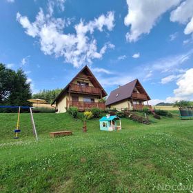 Całoroczne domki pod lasem