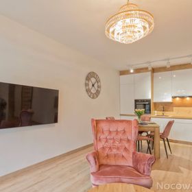 Apartament przy jeziorze nr 2