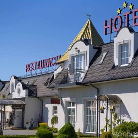 Hotel Restauracja CAMPARI