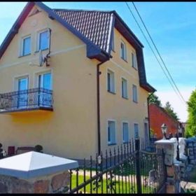 "Pod Lwem" Pokoje Gościnne i Domki Letniskowe