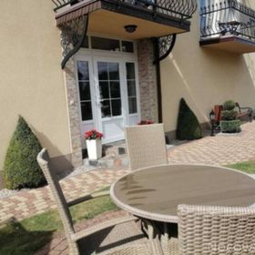 "Pod Lwem" Pokoje Gościnne i Domki Letniskowe