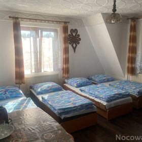 Pokoje Gościnne ''Pod Smrekami''