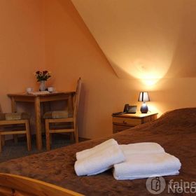 Restauracja I pensjonat Nowak by Babula