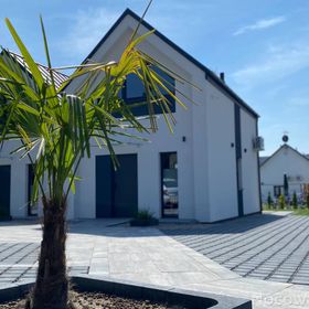 Sorella House