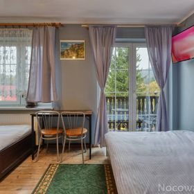 Zajazd Karłów Restauracja &Pokoje Gościnne