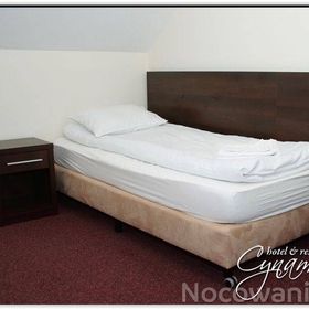  Hotel Cynamon