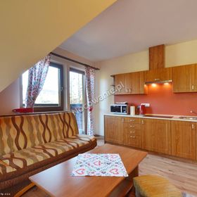 Modom POKOJE I APARTAMENTY