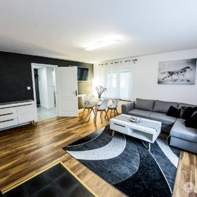 Apartament Lupus