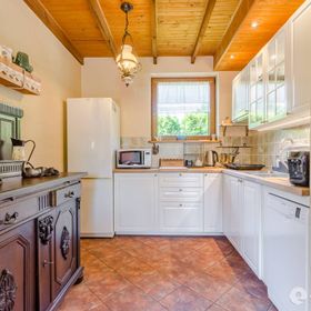 Dom w Zieleni Nad Jeziorem