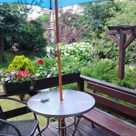 Domek I Pokoje Gościnne