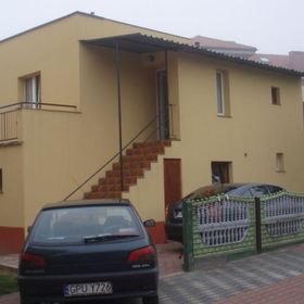 Domek drewniany i pokoje gościnne u Buczka