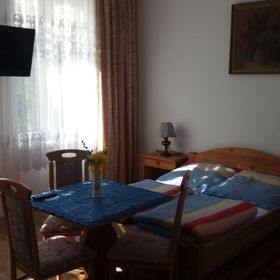 Pokoje gościnne POD ZŁOTĄ KOTWICĄ - Ustka