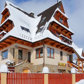 POKOJE GOŚCINNE POD GIEWONTEM 