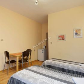 Pokoje gościnne w Raszynie