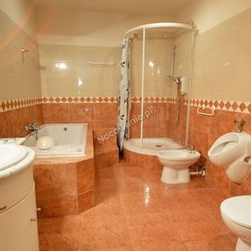 Etna Hostel Noclegi Rzeszów 