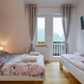 Pokoje Gościnne Szumny Lasek