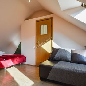 Gabi Cocktail Bar i wynajem pokoi