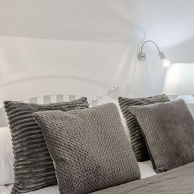 Apartamenty Number 1 - Domki Wolnostojące 