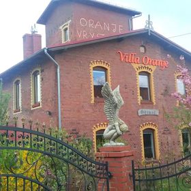 Villa Oranje