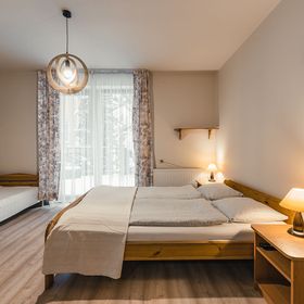 Pokoje Gościnne Na Skale