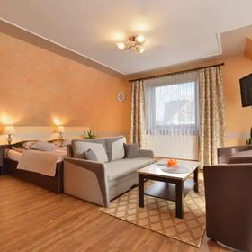 Apartament & Domek Pod Termami