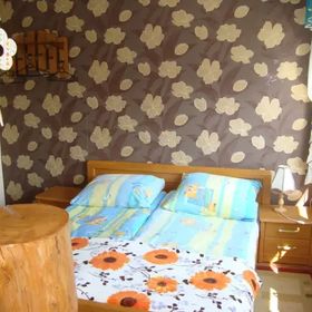 Pokoje gościnne z widokiem na jezioro 