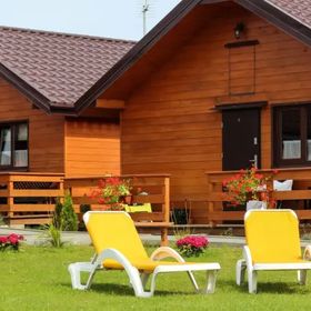 Kwatery u Skrzacika - Domki letniskowe i pokoje